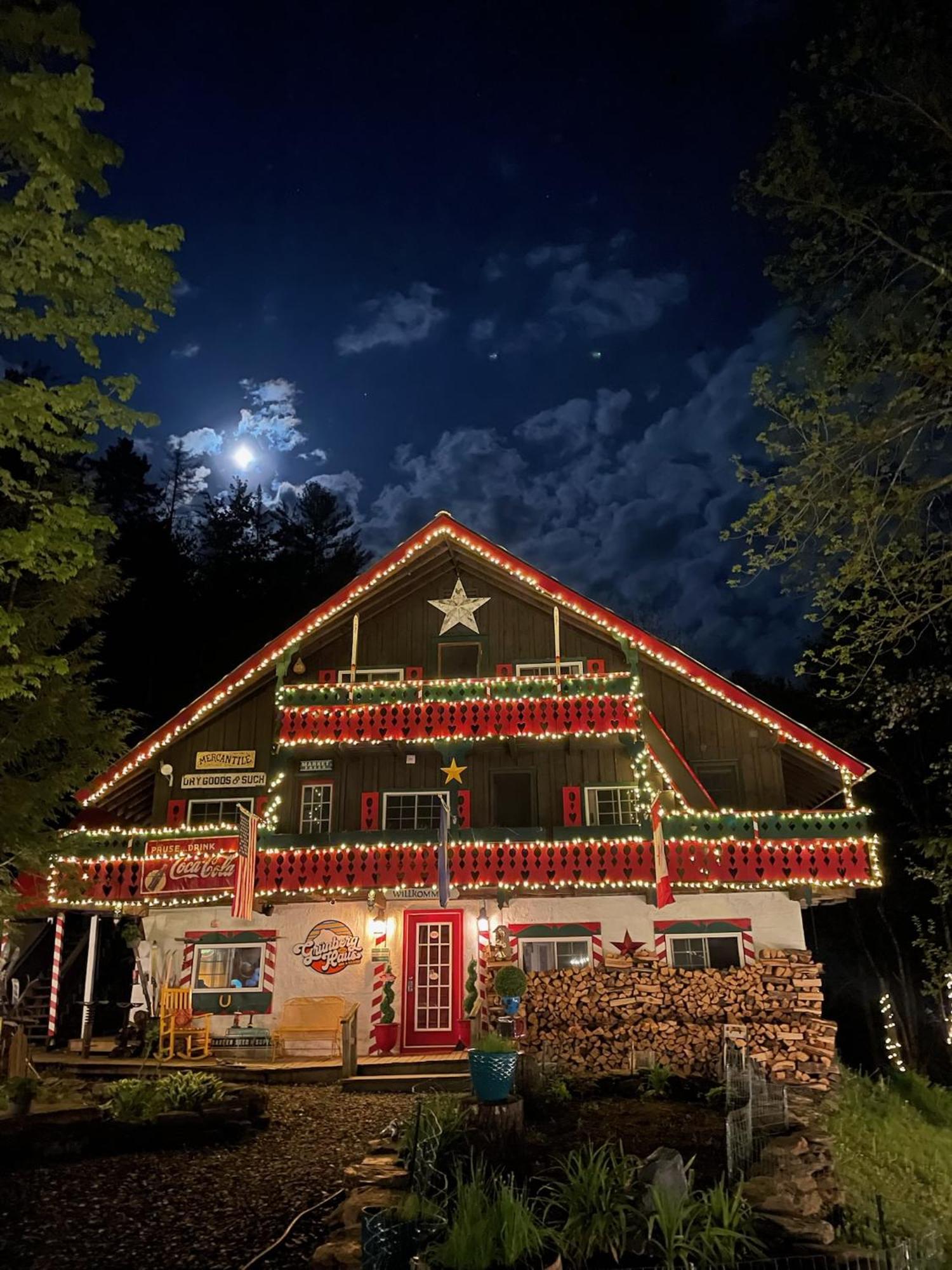 Grunberg Haus Inn & Cabins 沃特伯里 外观 照片