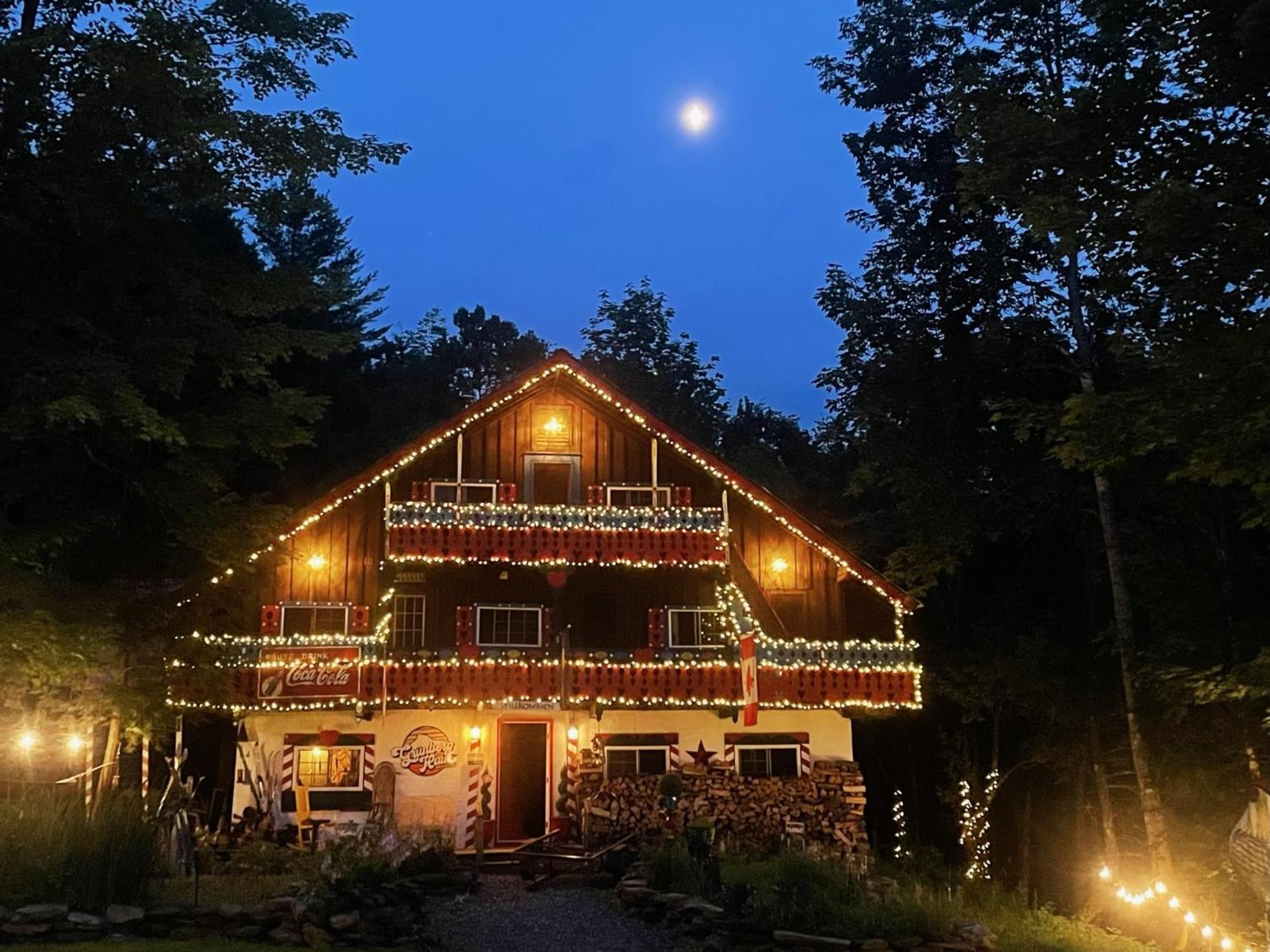 Grunberg Haus Inn & Cabins 沃特伯里 外观 照片