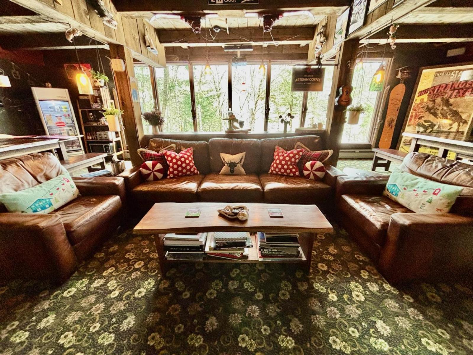 Grunberg Haus Inn & Cabins 沃特伯里 外观 照片